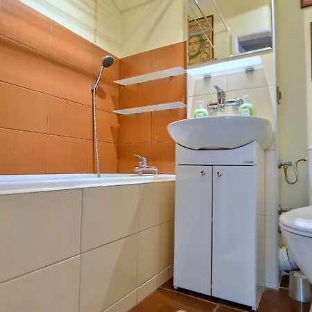 Słoneczny Apartament Grzybowska Warszawa Zewnętrze zdjęcie